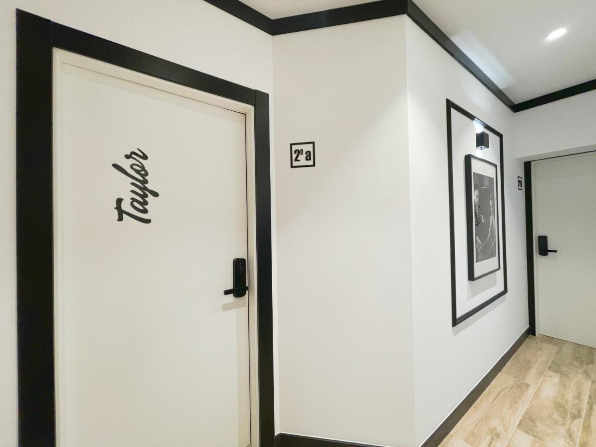 Apartamentos Mk77 Leon - Lancia エクステリア 写真