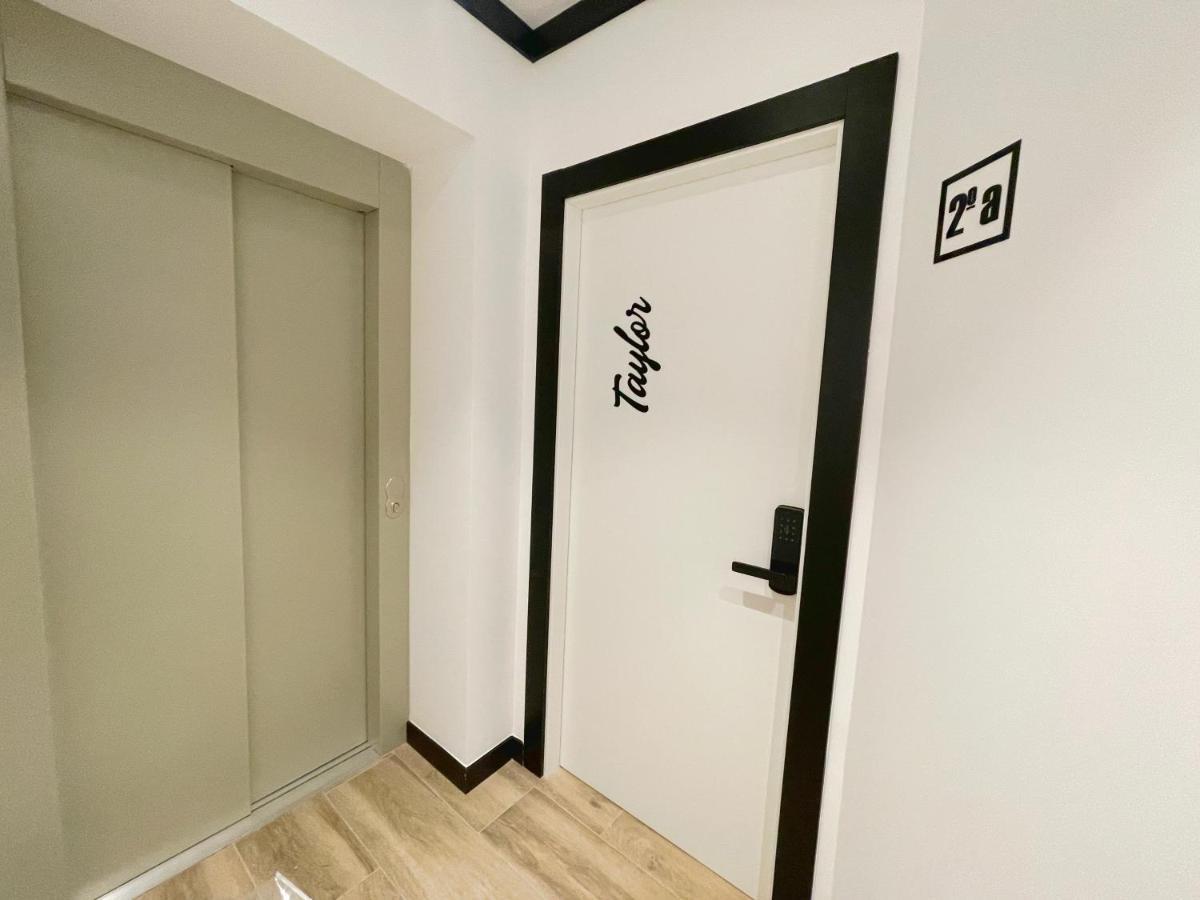 Apartamentos Mk77 Leon - Lancia エクステリア 写真