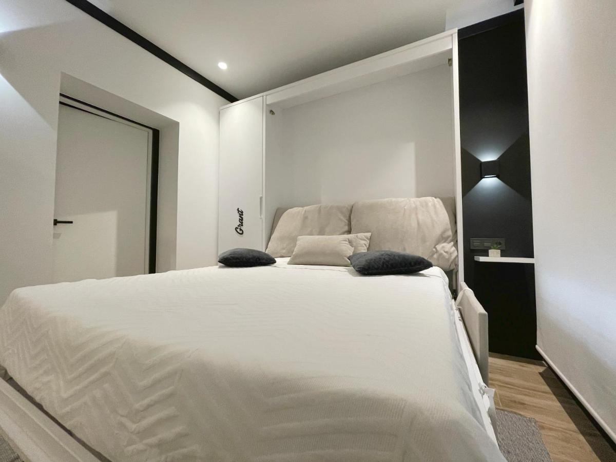 Apartamentos Mk77 Leon - Lancia エクステリア 写真